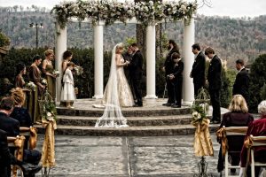 5 Ways to Tell if You Shouldn't (or should) Hire a Wedding Photographer A Day in the Life Photography Best Blue Ridge Wedding Photographer